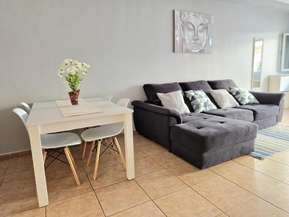 Spacious Chalet Next To The Sea - Airport Villa San Isidro  0*, San Isidro (Tenerife) Spain