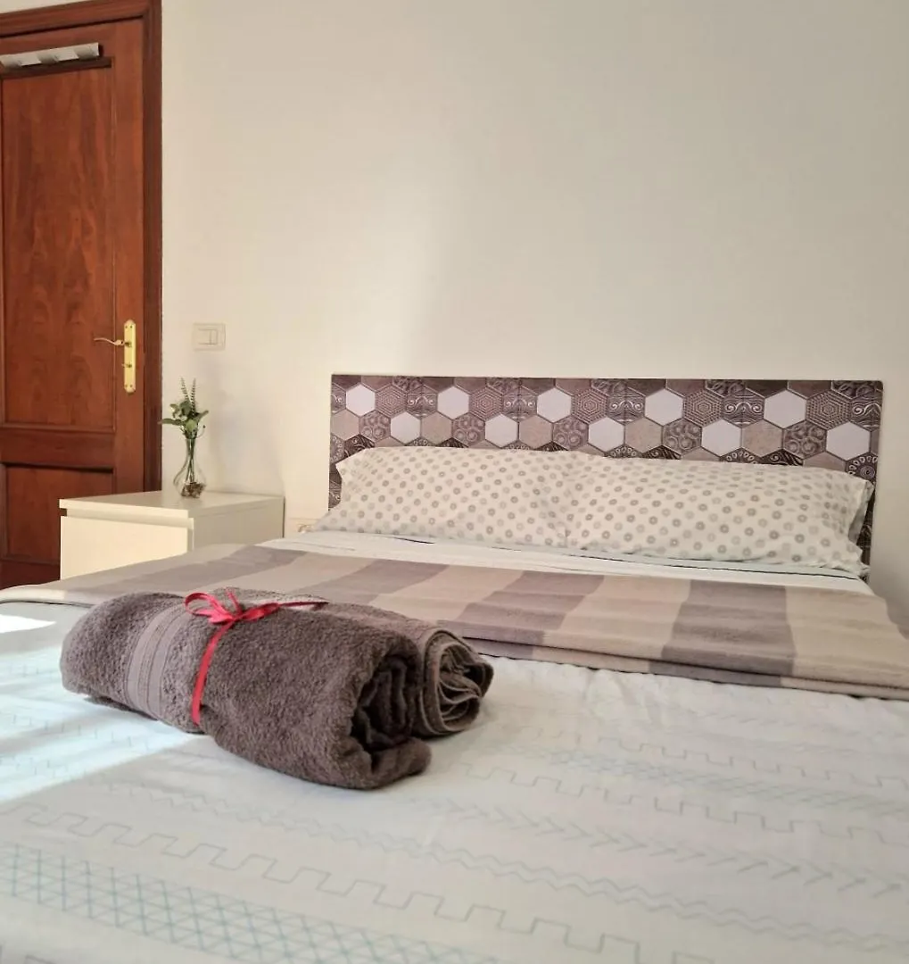 Spacious Chalet Next To The Sea - Airport Villa San Isidro  Holiday home San Isidro (Tenerife)